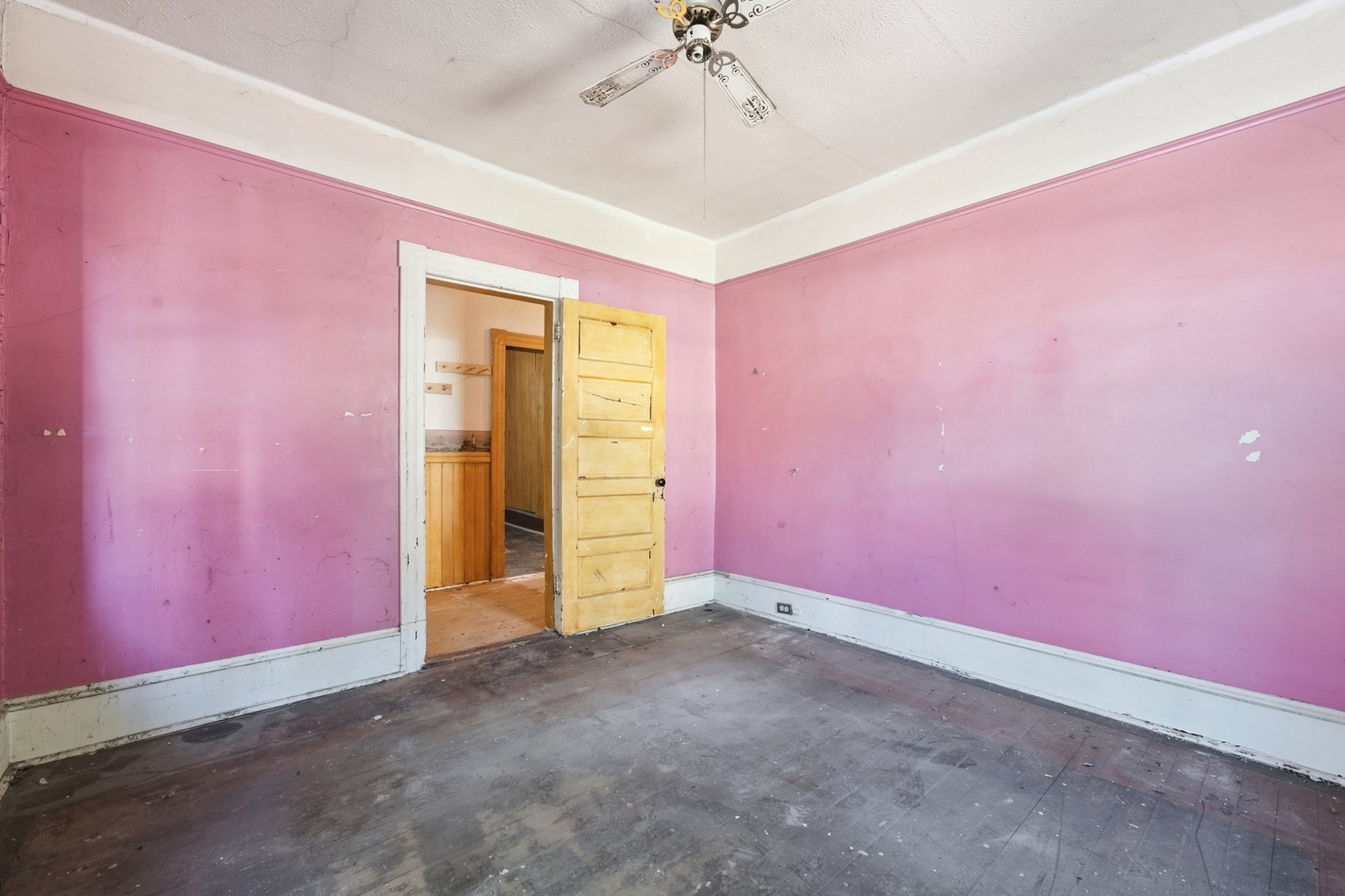 26 Fairmont Street Property Photo 13