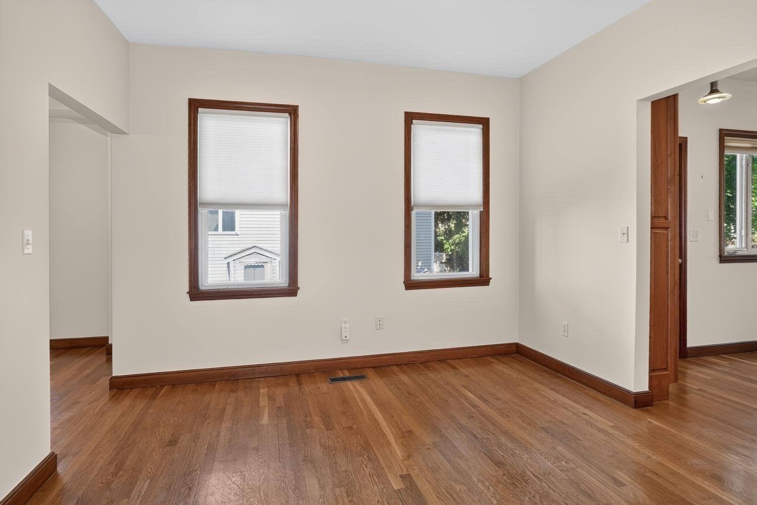 9 Ash St # 1 Property Photo 10