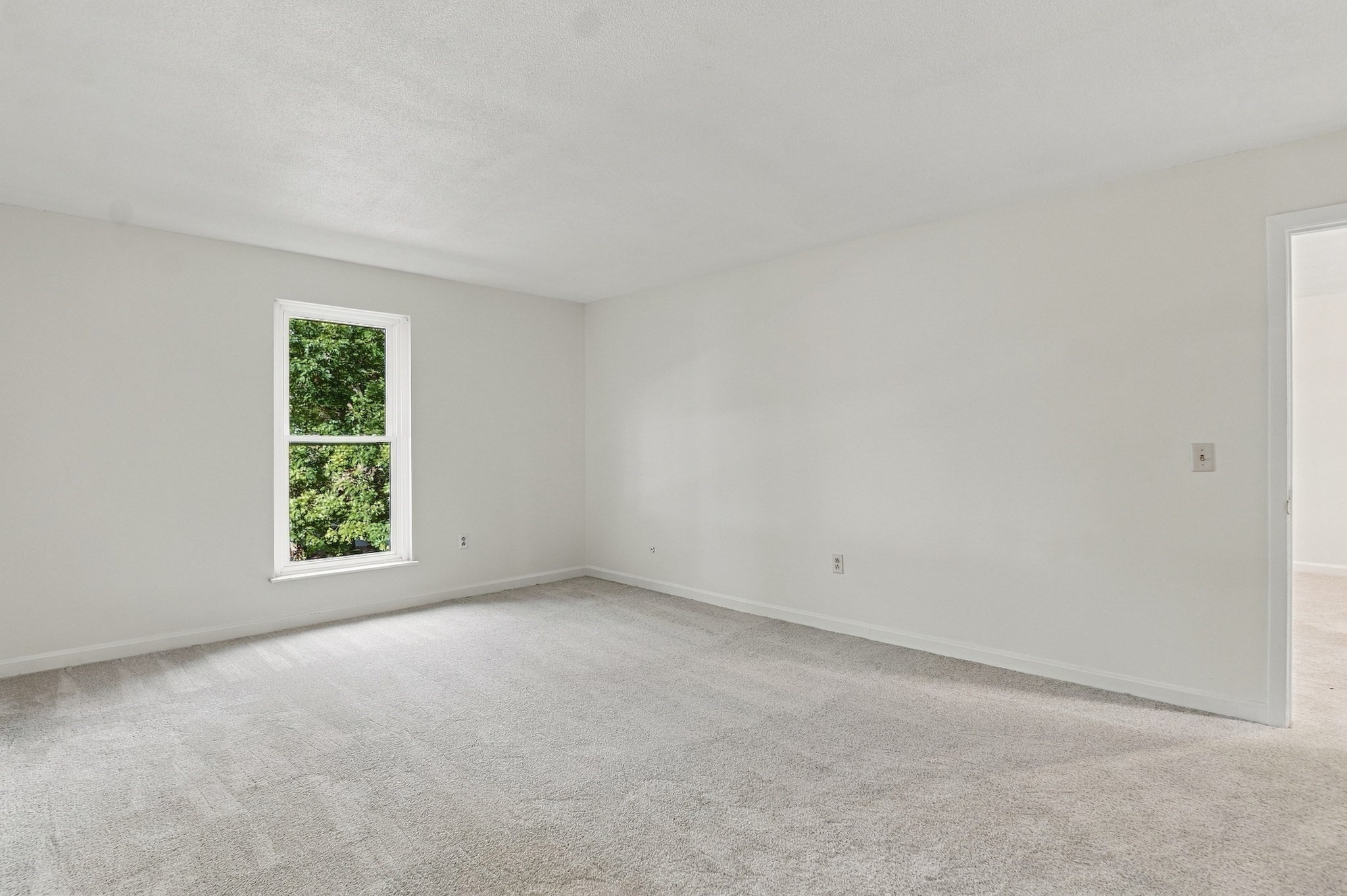 16 Shadowbrook Ln # 35 Property Photo 14