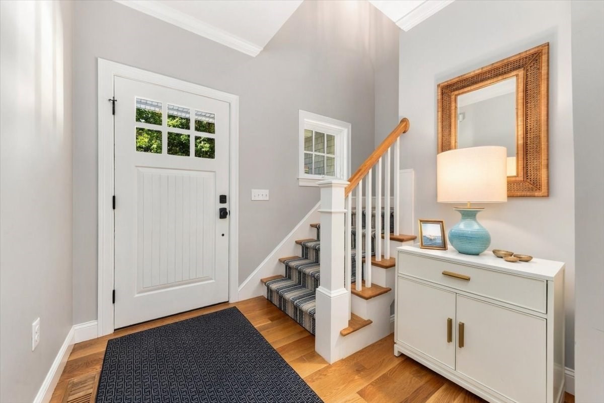 16 Hayes Rd. Property Photo 2