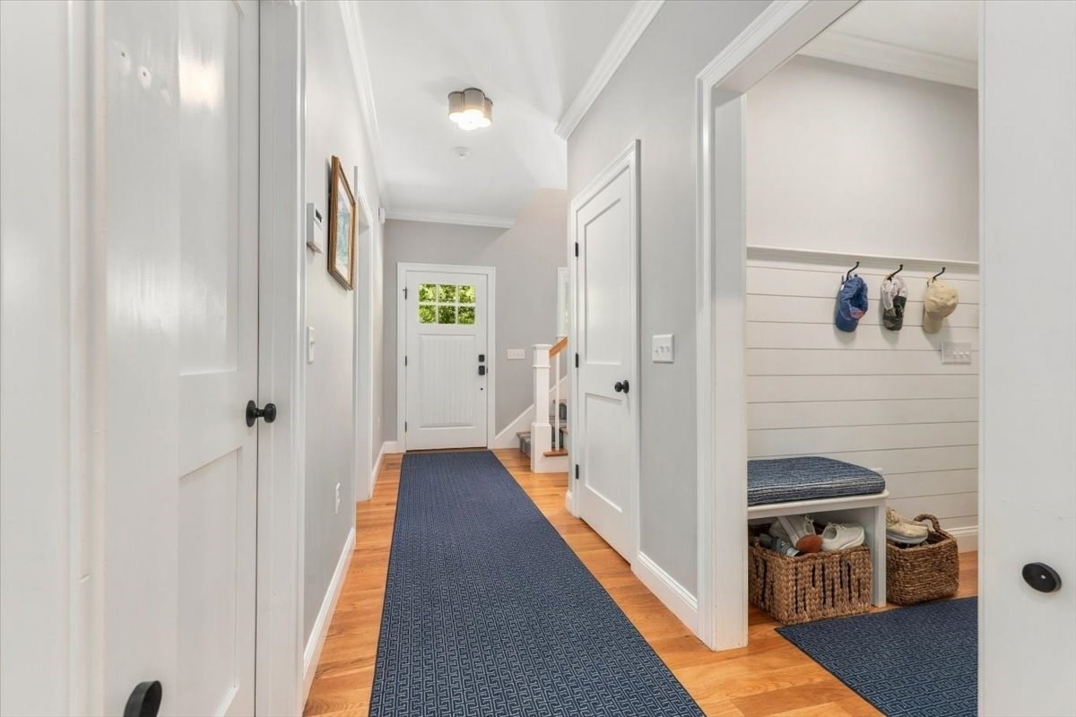 16 Hayes Rd. Property Photo 3