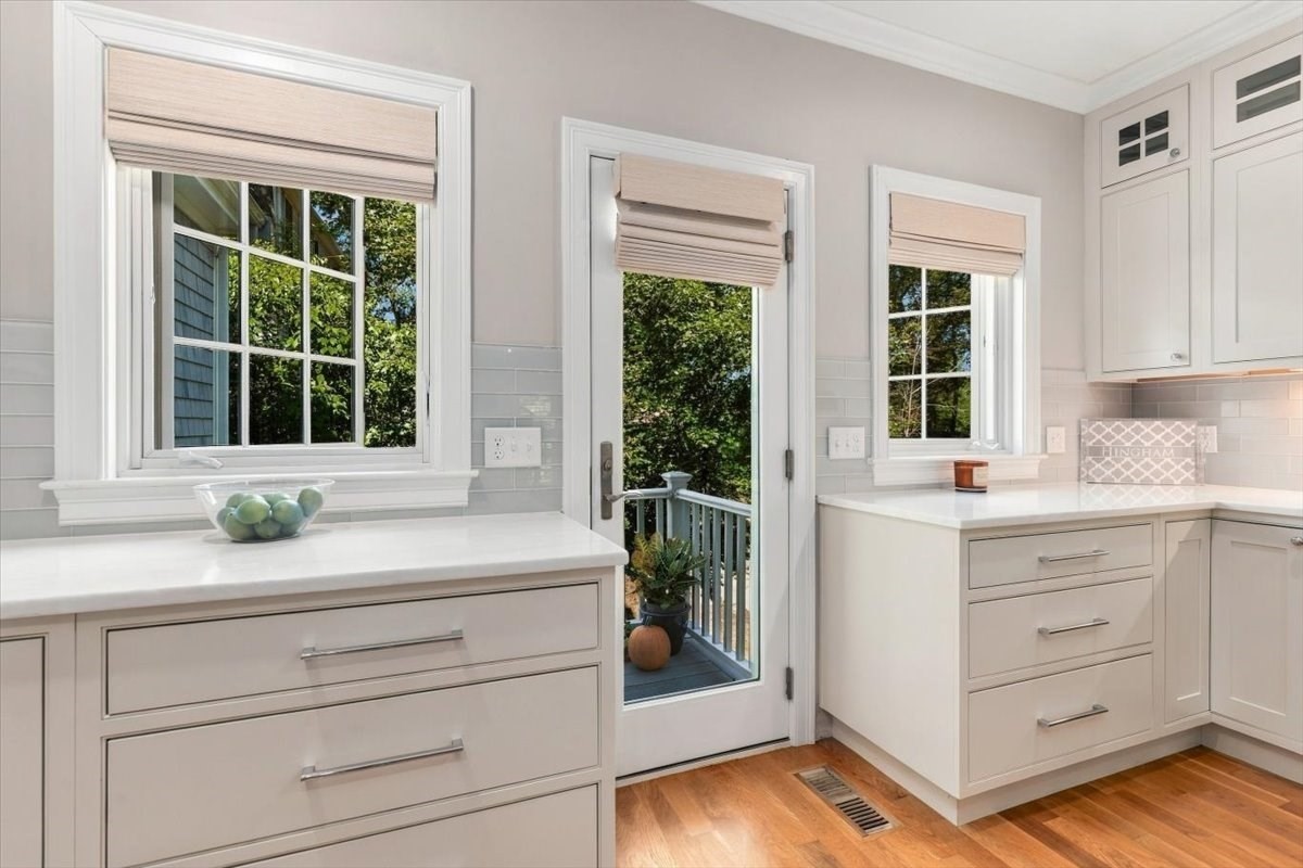 16 Hayes Rd. Property Photo 6