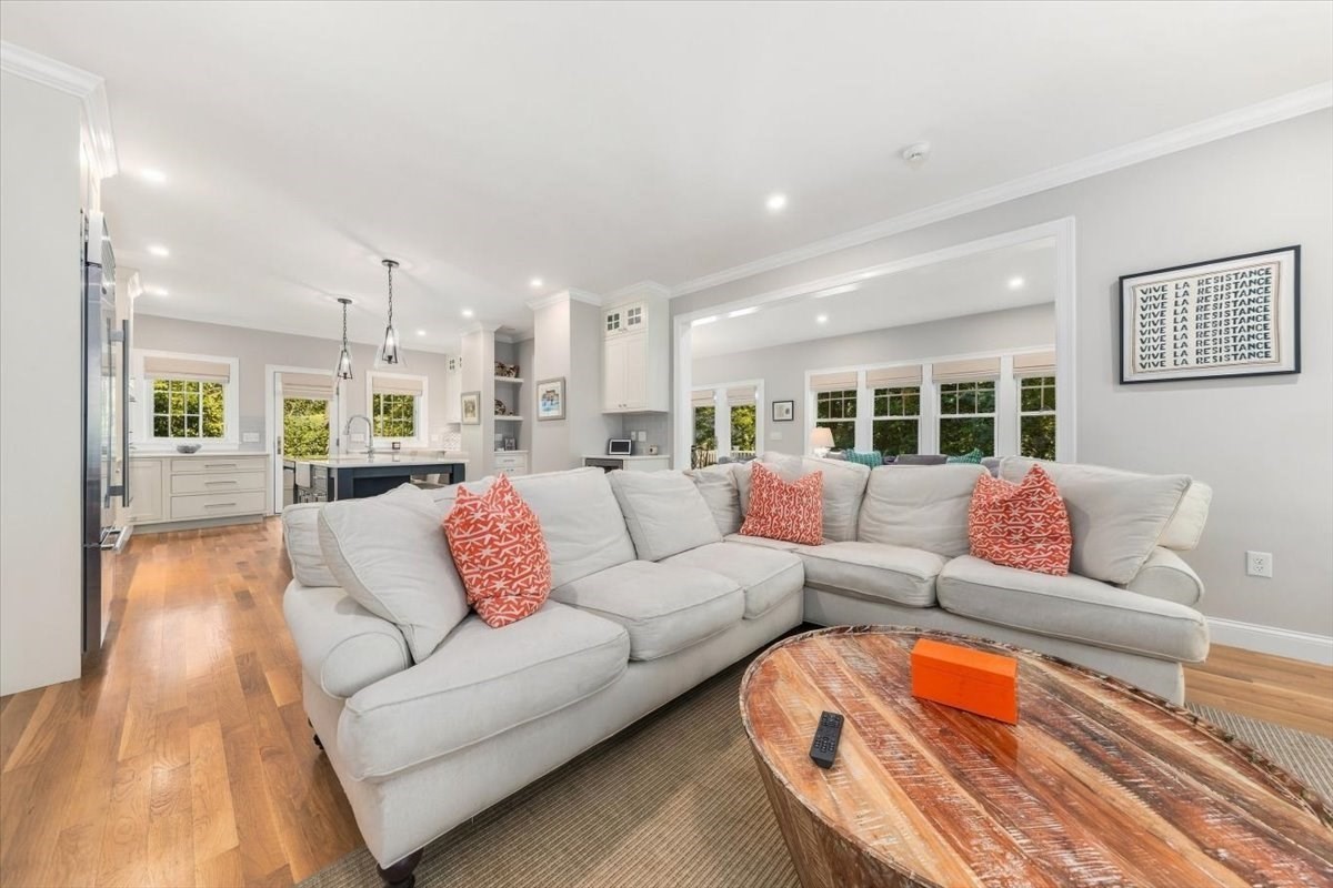 16 Hayes Rd. Property Photo 8