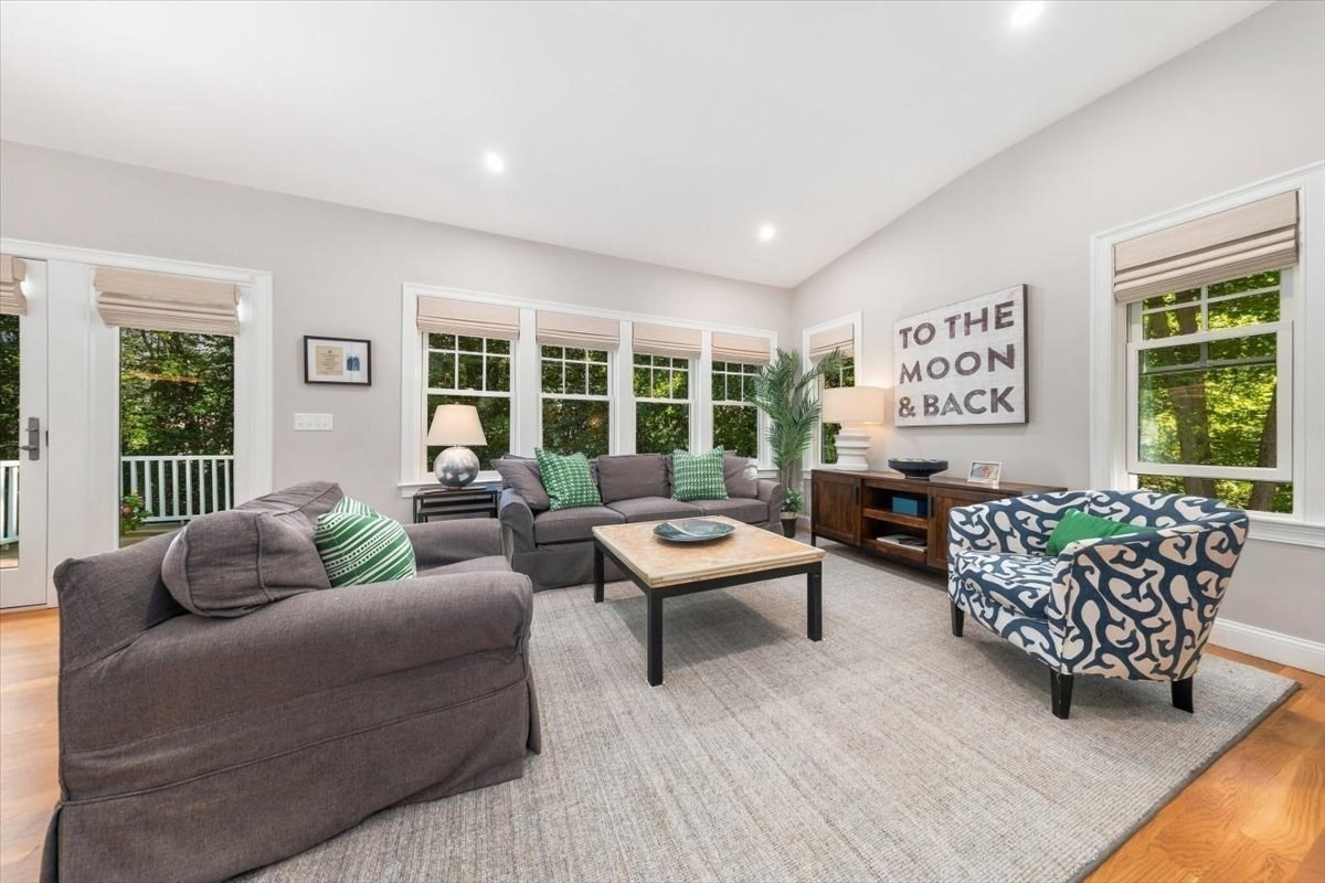 16 Hayes Rd. Property Photo 10