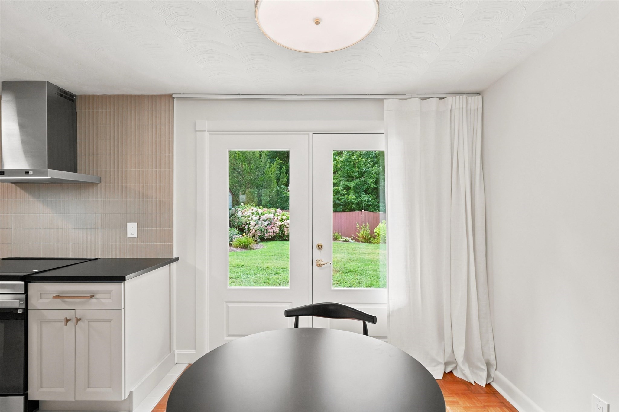 23 Campello Road Property Photo 8