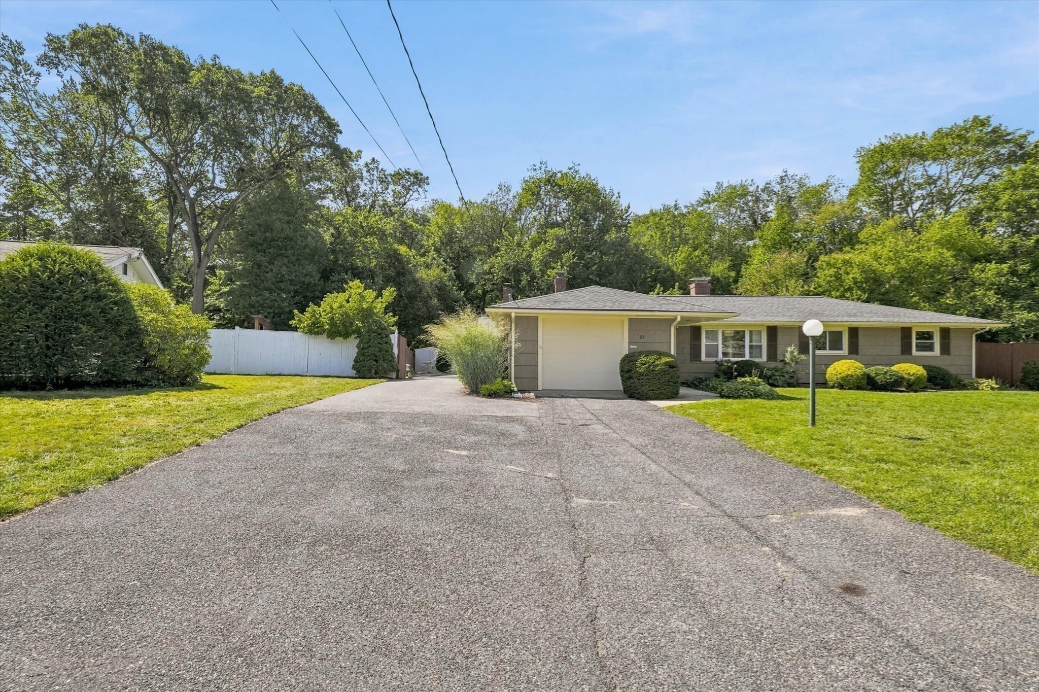 23 Campello Road Property Photo 26