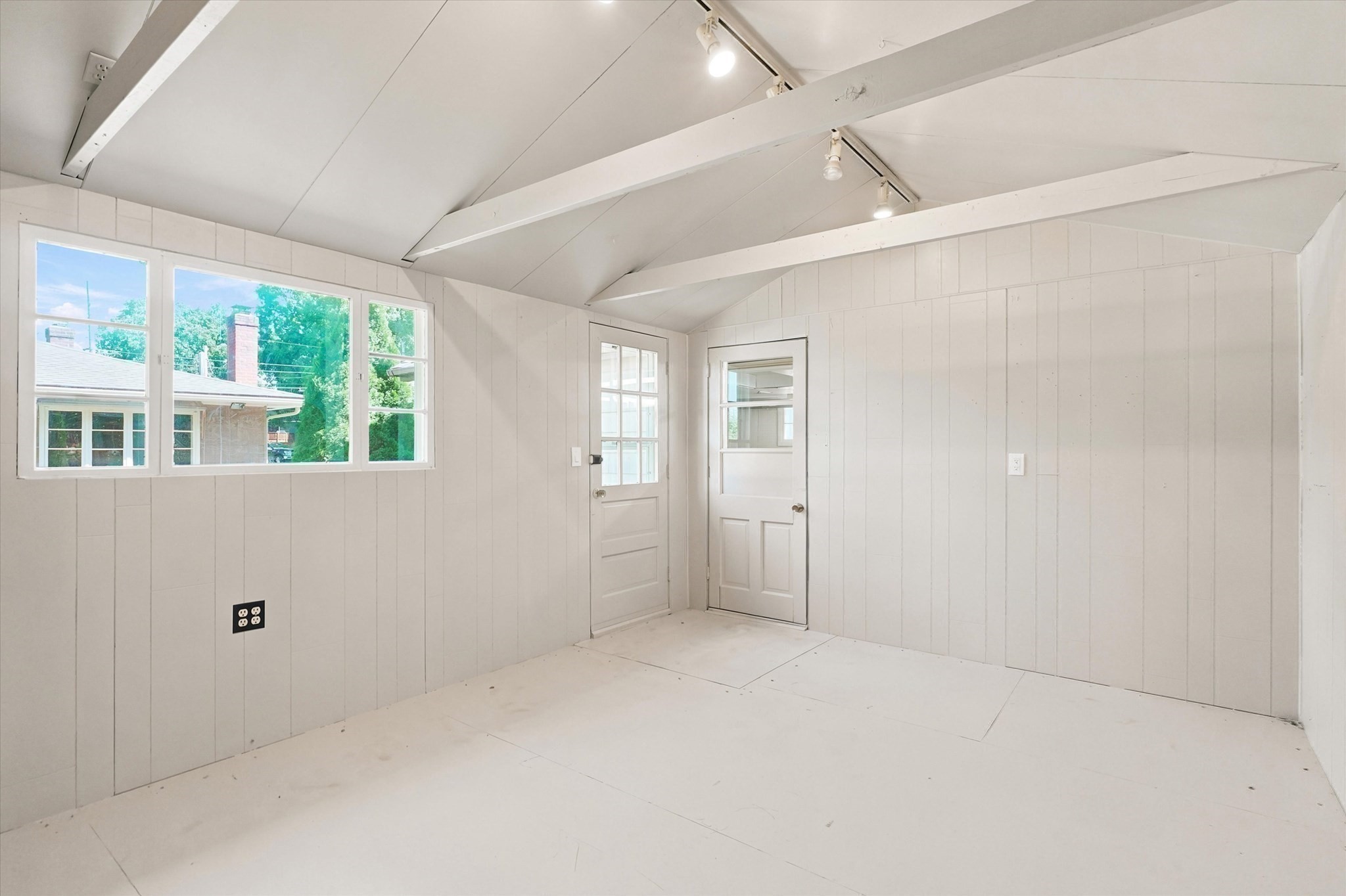 23 Campello Road Property Photo 31