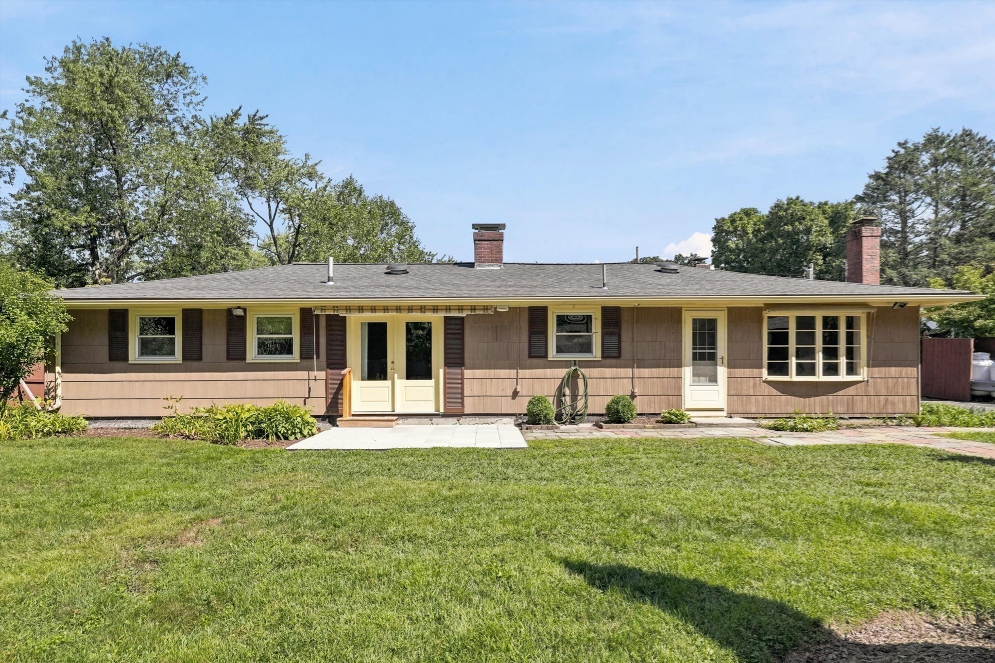 23 Campello Road Property Photo 35