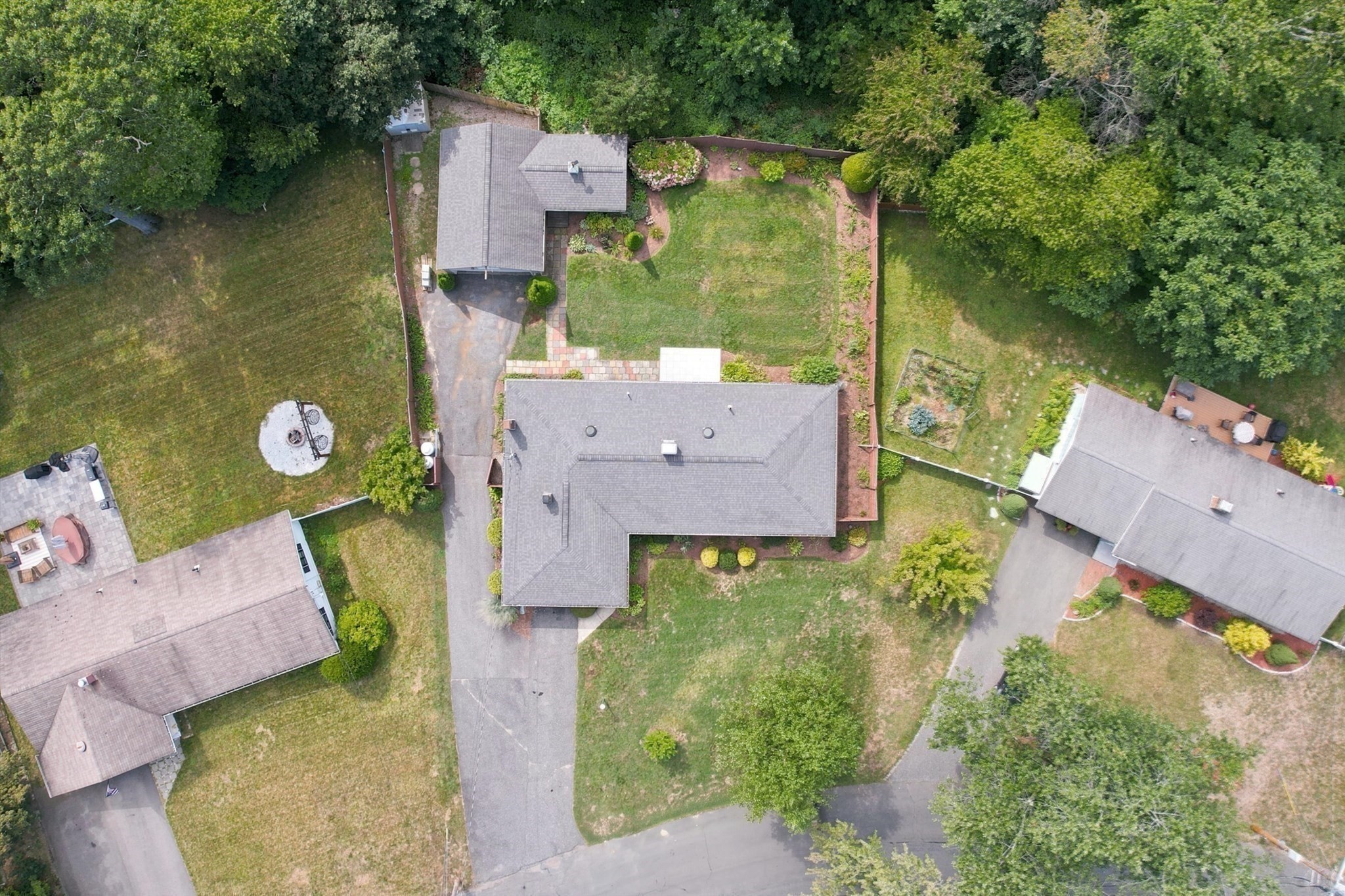 23 Campello Road Property Photo 38