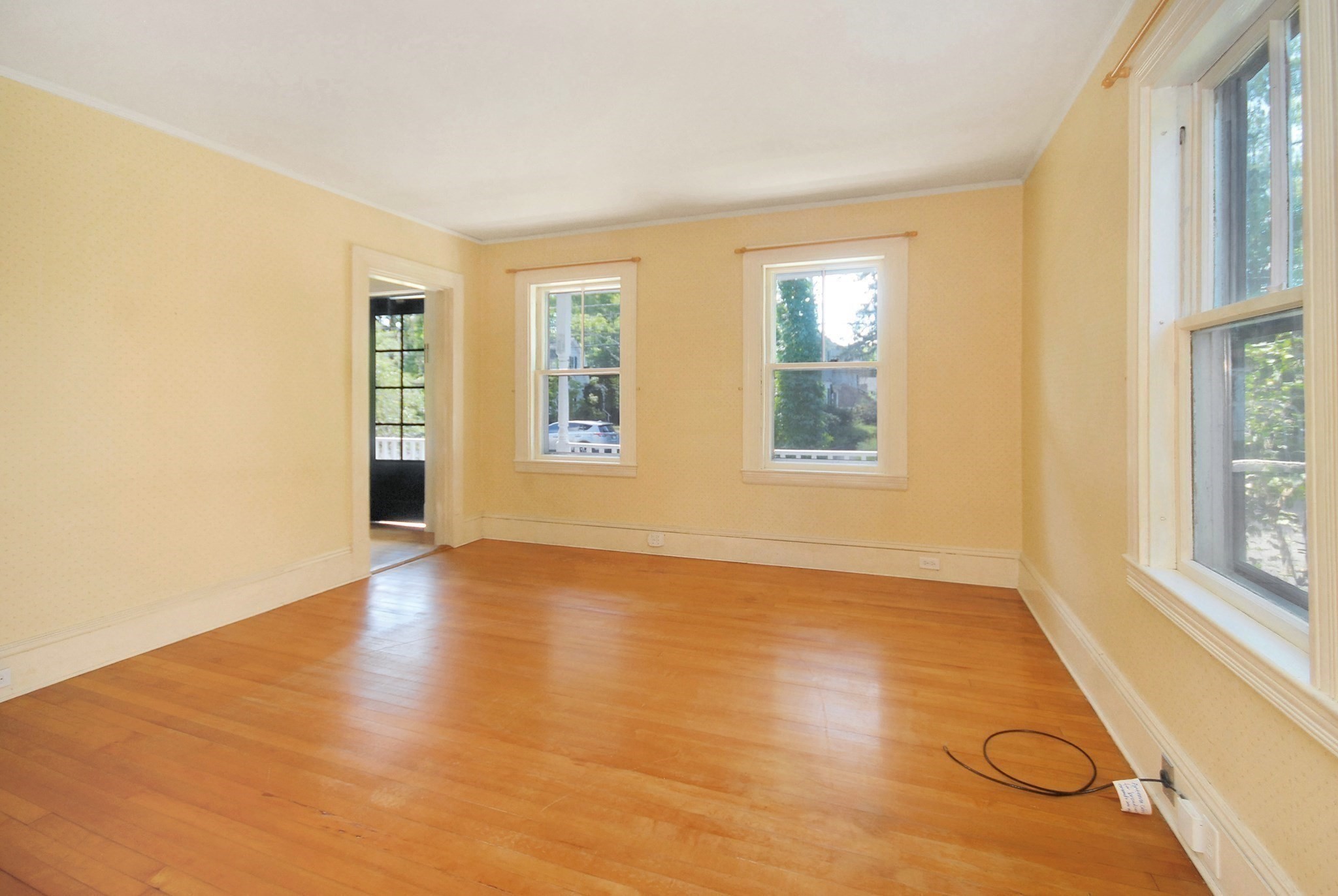208 Central St. Property Photo 3