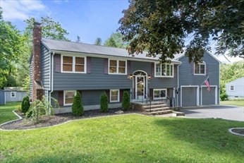 324 S Elm St Property Photo 4
