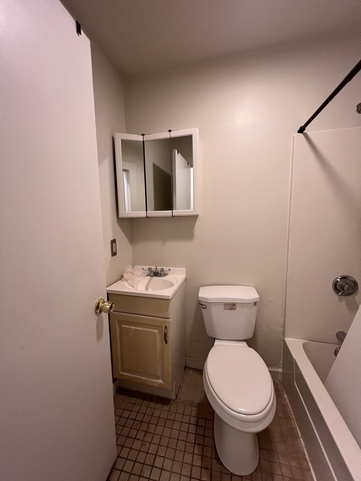 1204 Cambridge Street # 1 Property Photo 7