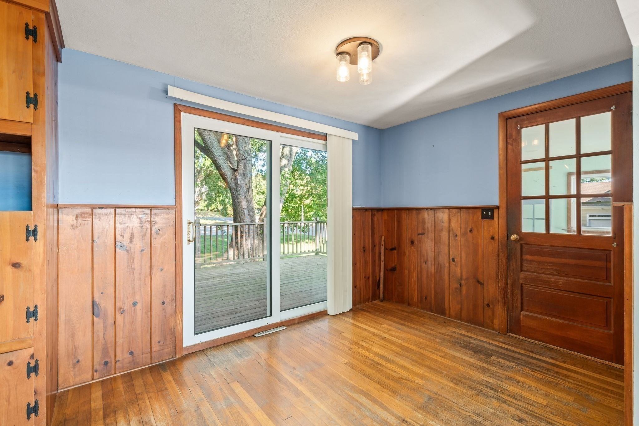 100 Low St Property Photo 6