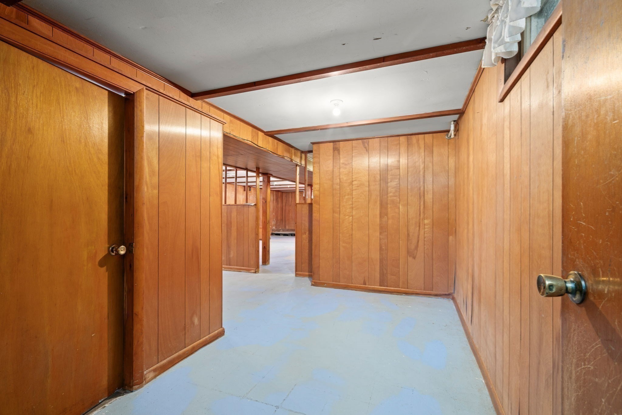 100 Low St Property Photo 17