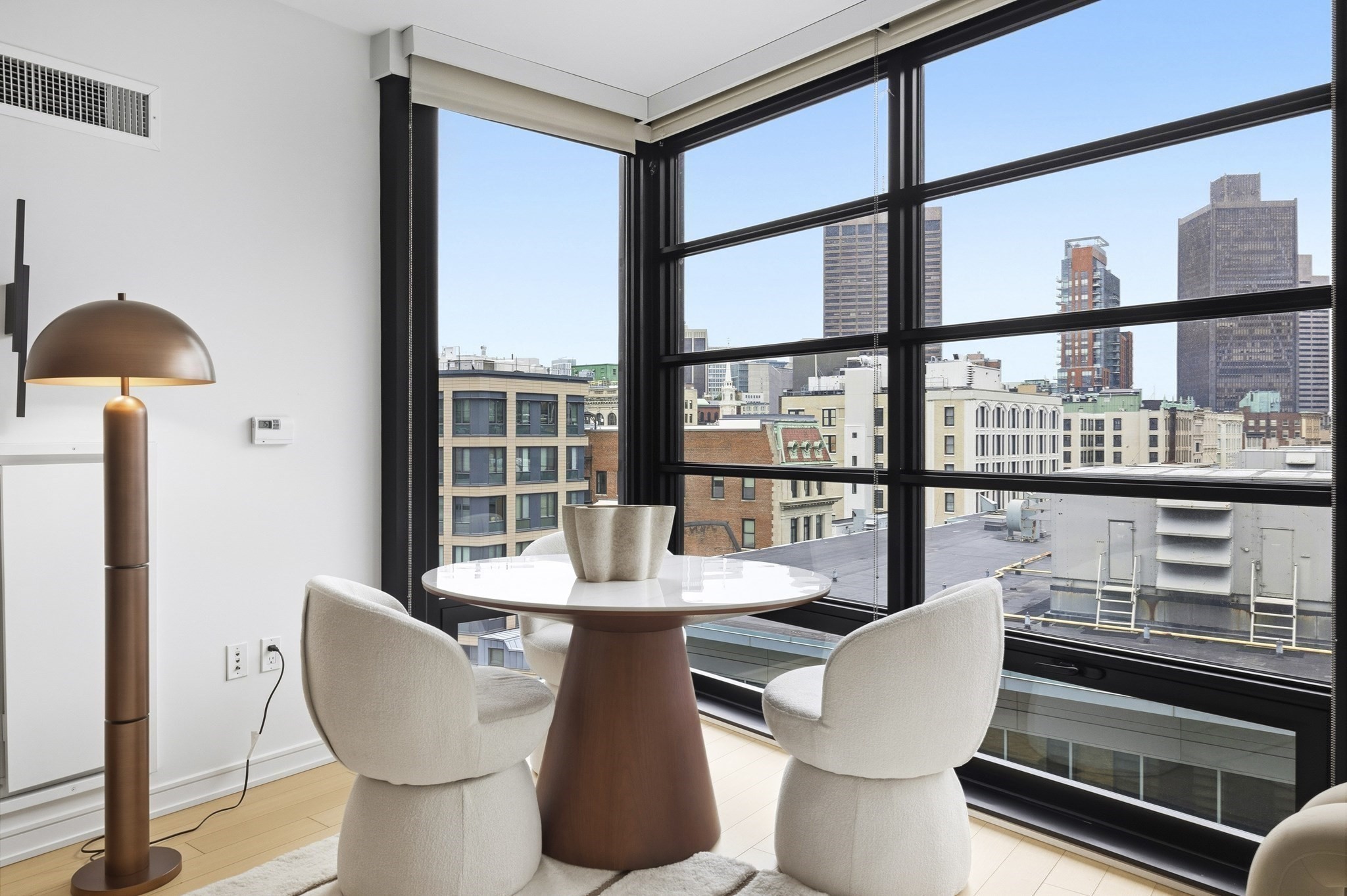 580 Washington St # 1207 Property Photo 8