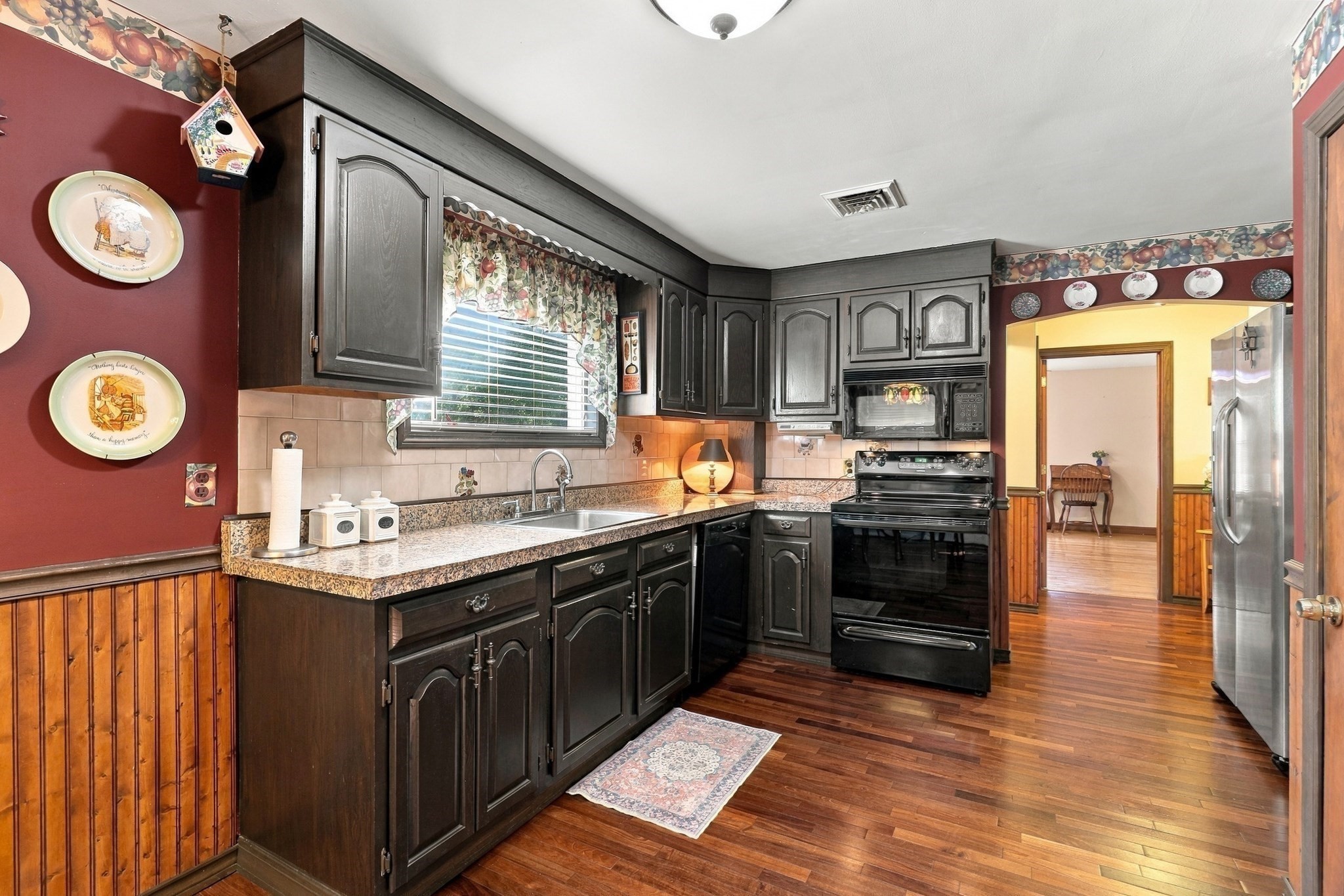189 Allen Road Property Photo 10
