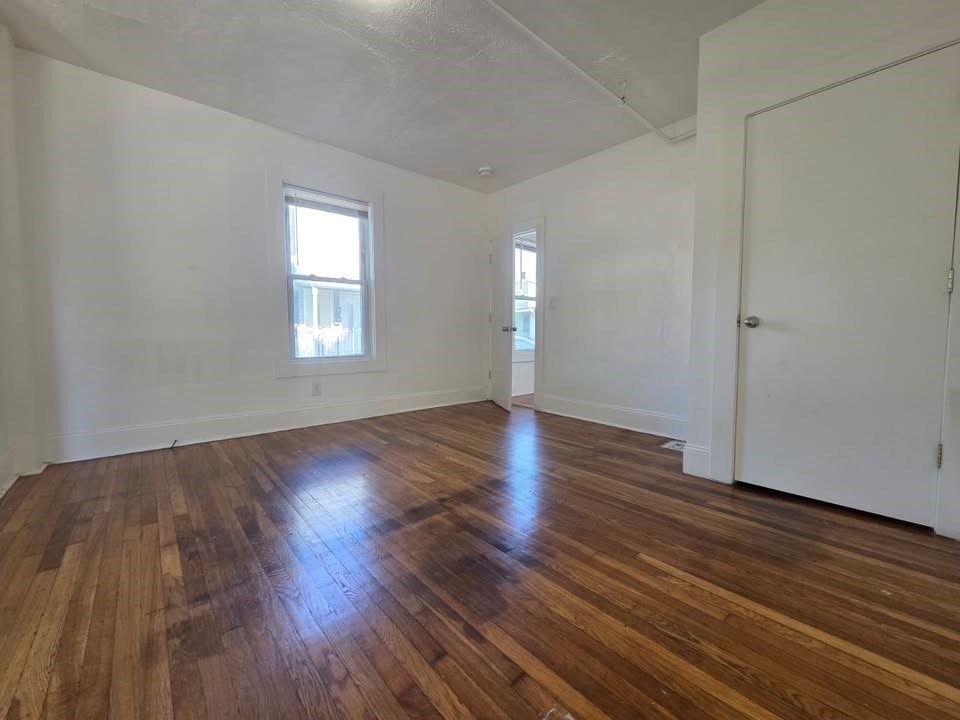 135 Chestnut St # 1 Property Photo 8