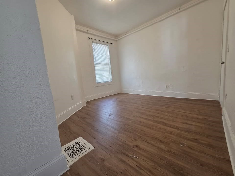 135 Chestnut St # 1 Property Photo 10