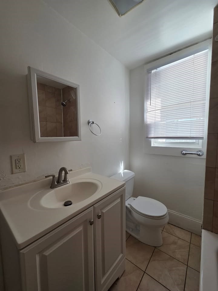 135 Chestnut St # 1 Property Photo 13