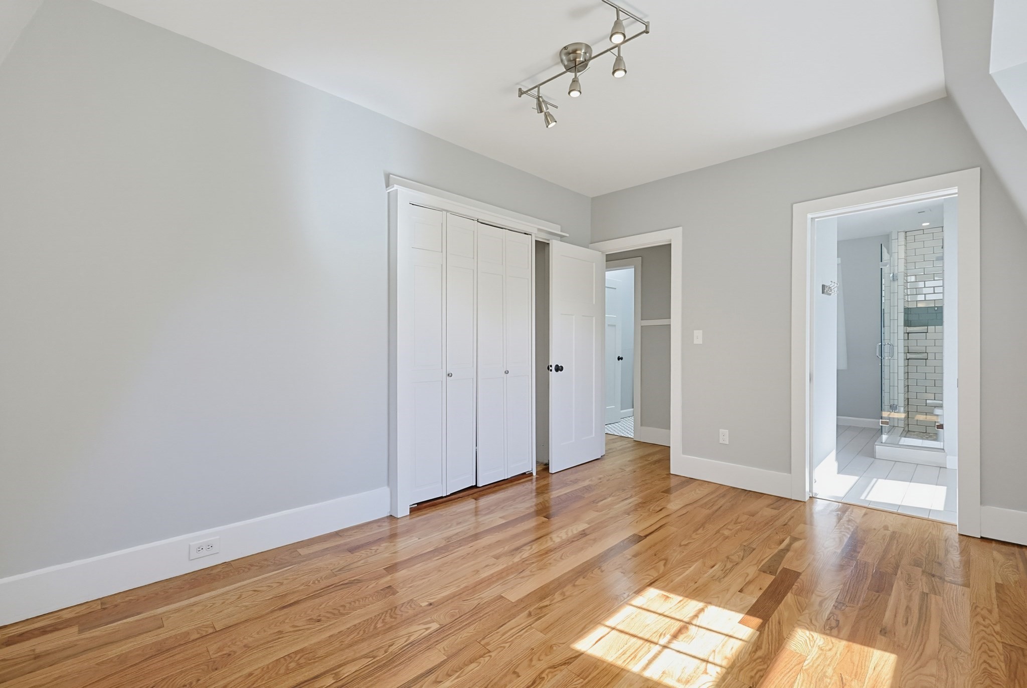 115 North Avenue Property Photo 24