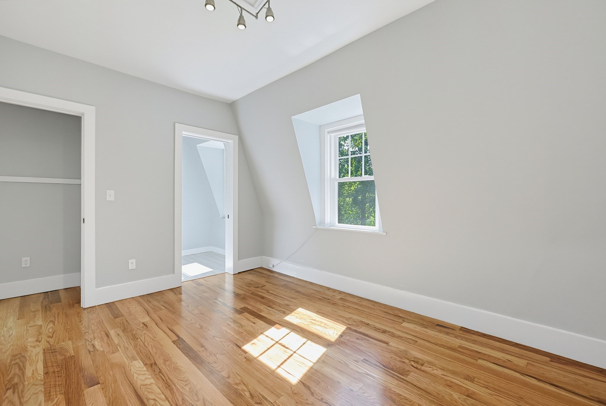 115 North Avenue Property Photo 25