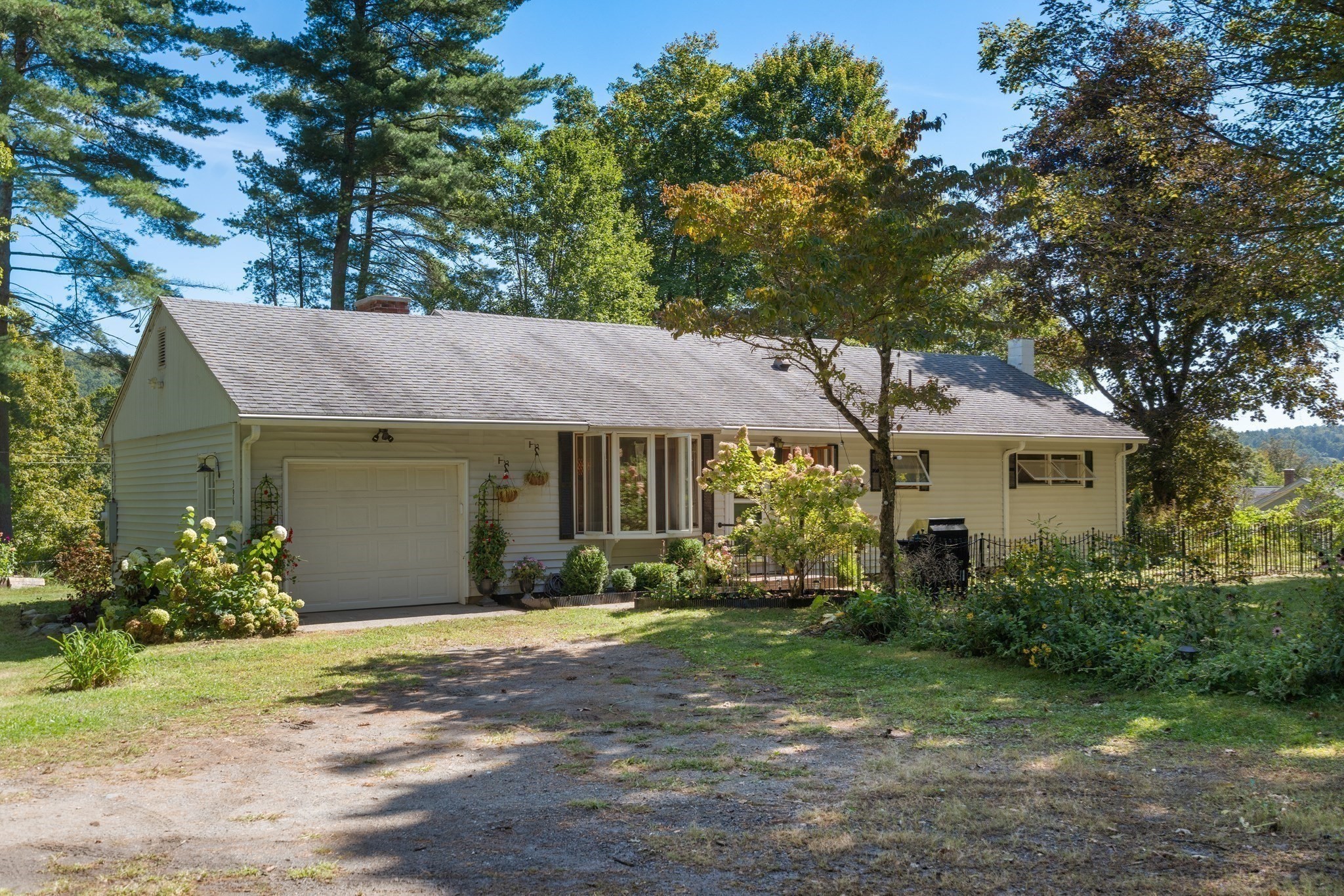396 Brattleboro Rd Property Photo 1