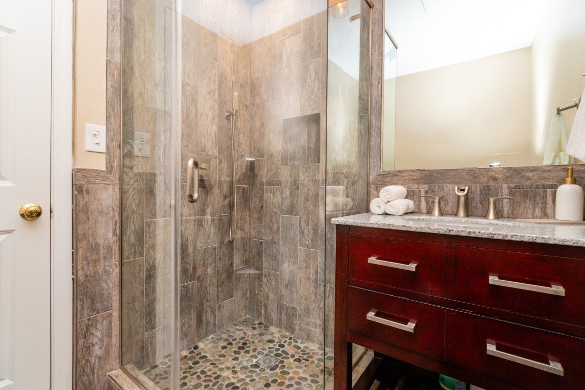 459 Concord Avenue # 1 Property Photo 19