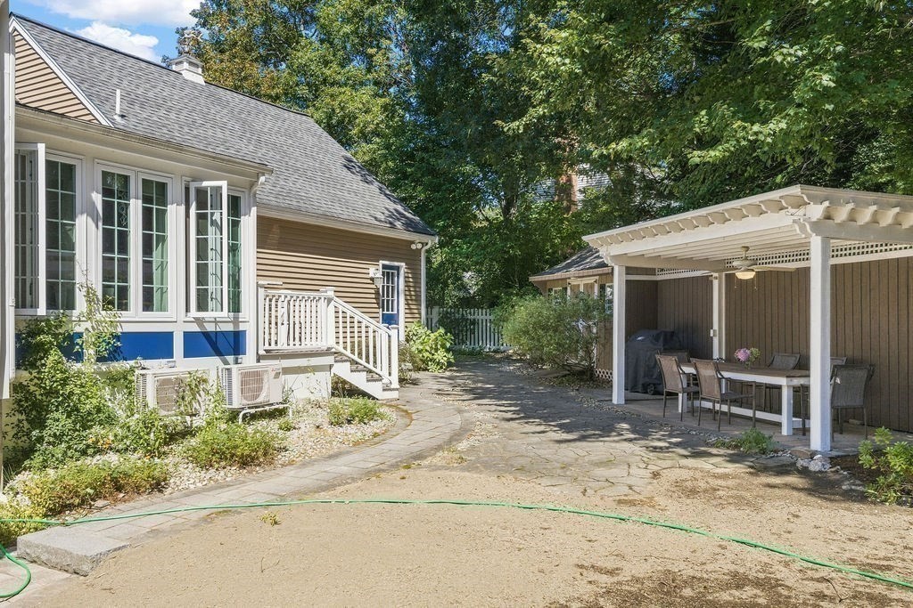 116 Kathleen Dr Property Photo 35