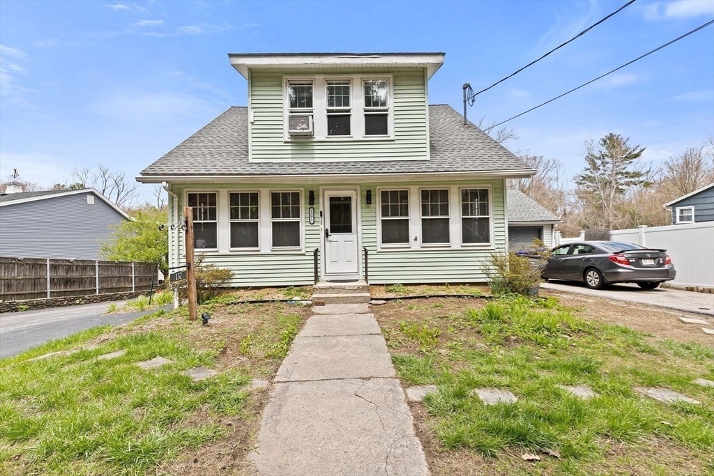137 Westboro Rd Property Photo 3