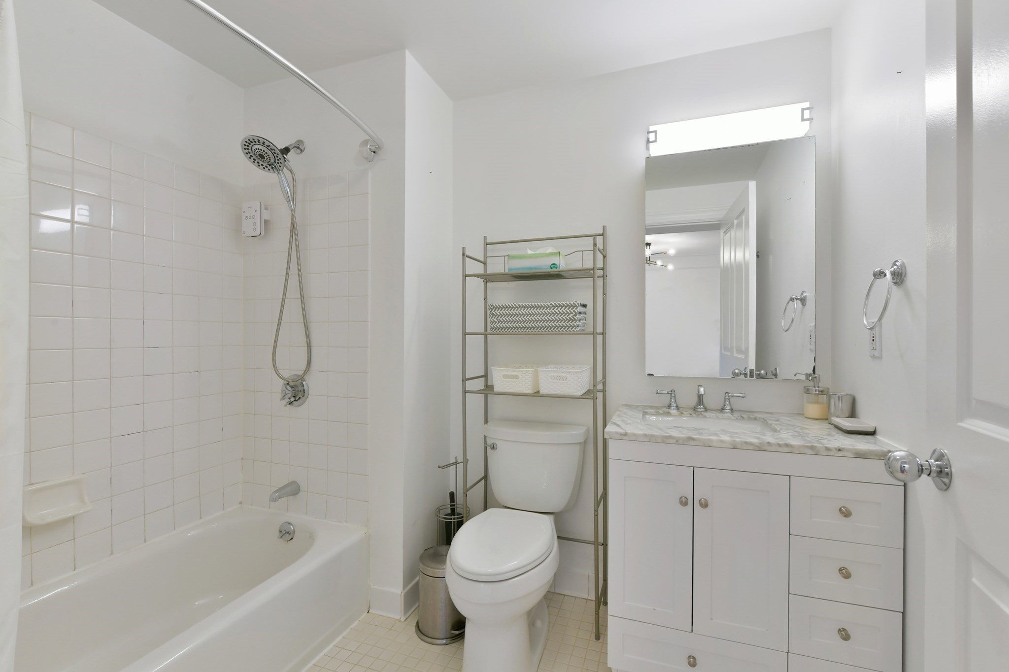 1597 Washington St # 406 Property Photo 8