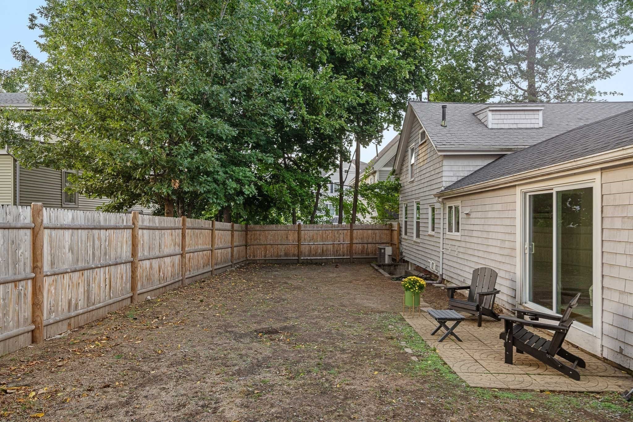 7 Beach St Property Photo 21