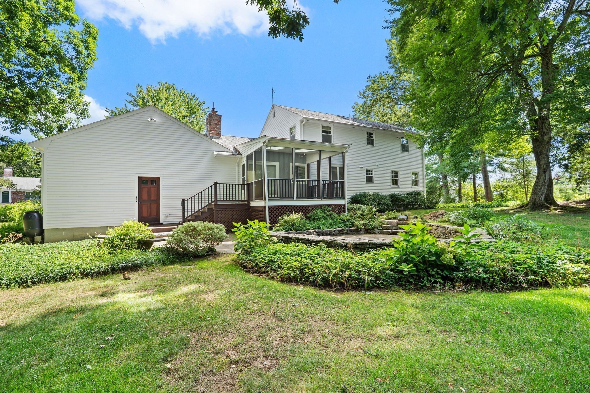 215 Oak Hill Circle Property Photo 20