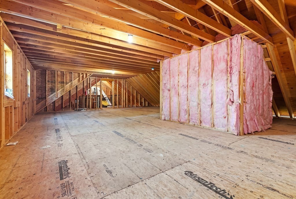 116 Common St Property Photo 31