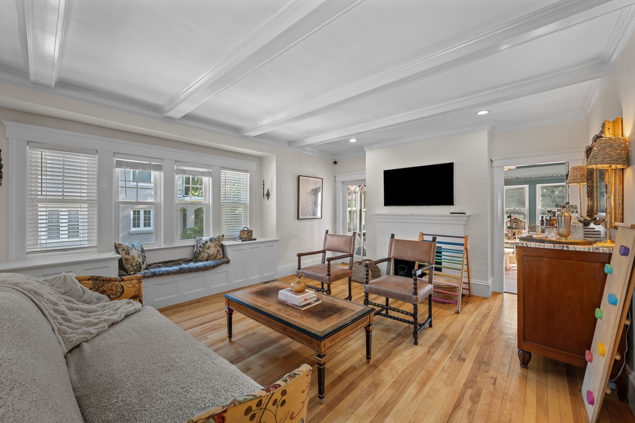19 S Lenox St Property Photo 14