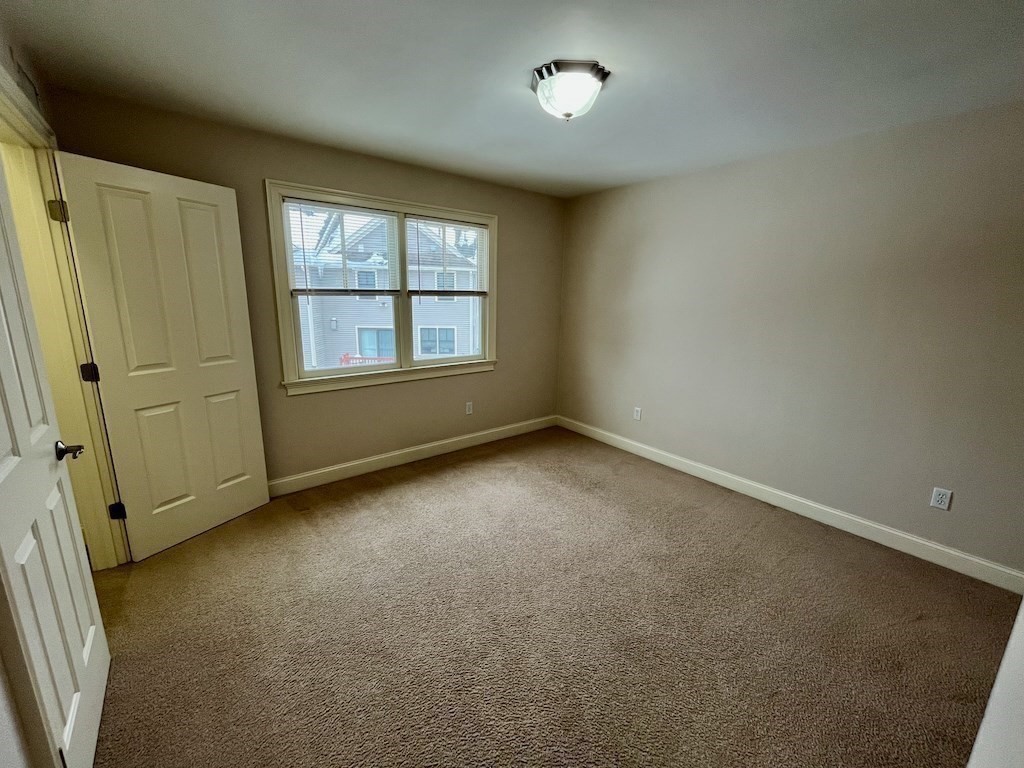 18 5th Ave # 18 Property Photo 14