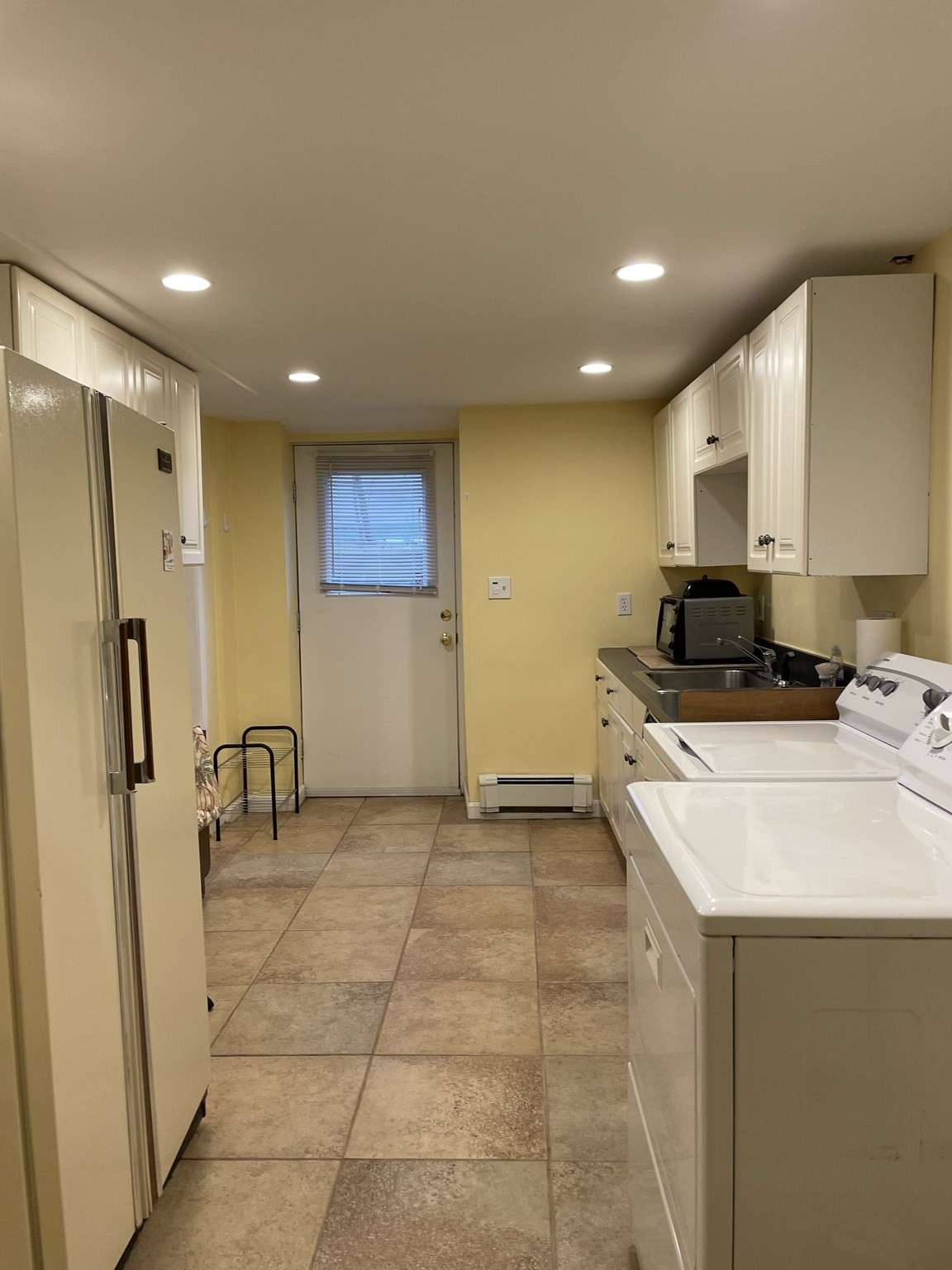 29 Marvin Ln # A Property Photo 2