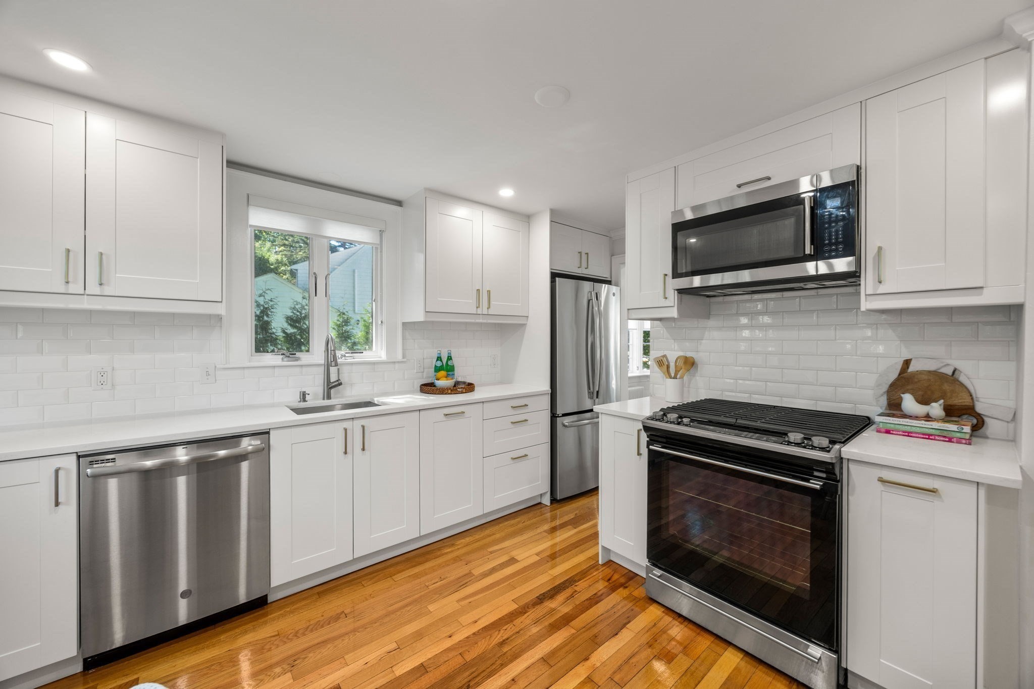 308 Webster Street Property Photo 6