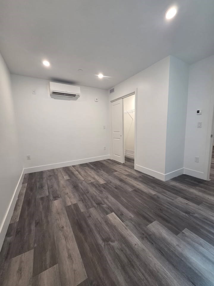 585 Essex St # 621 Property Photo 2