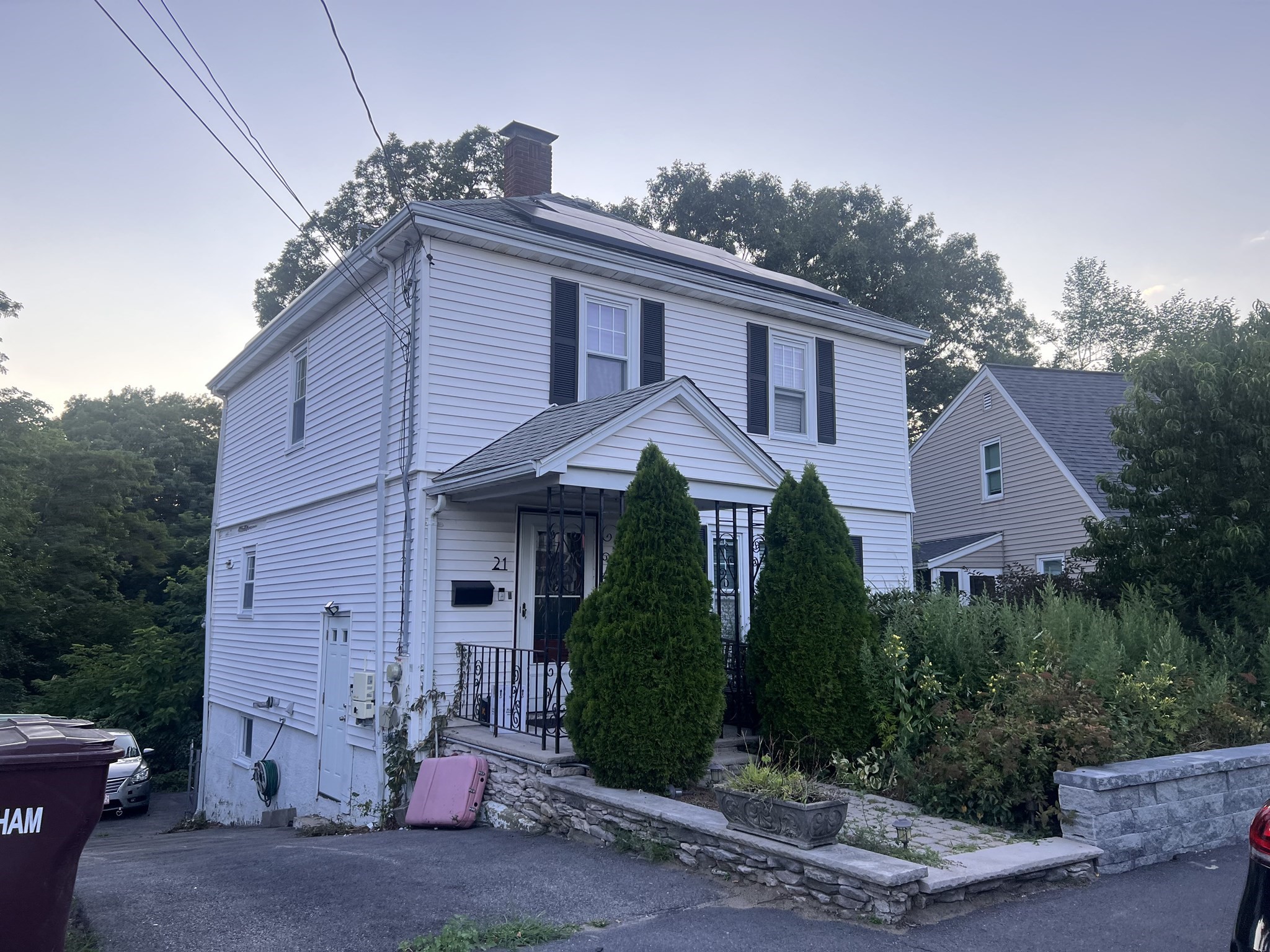 21 Commonweath Ave Property Photo 1