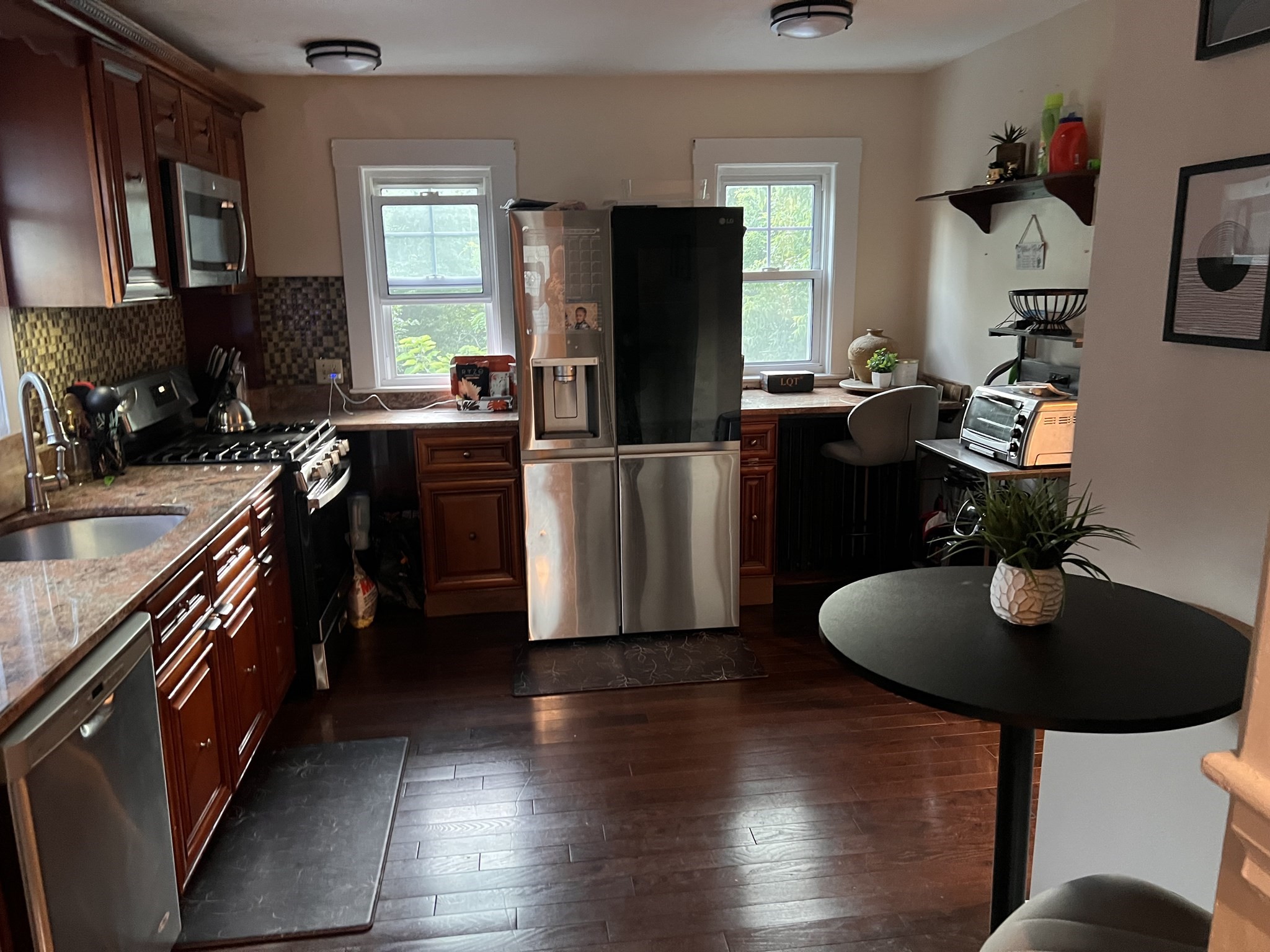 21 Commonweath Ave Property Photo 9
