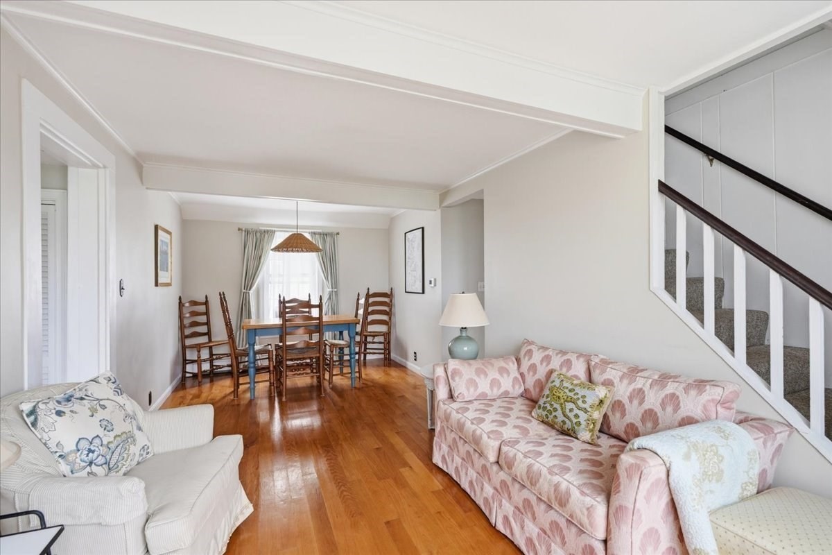 23 Morton Pl Property Photo 6