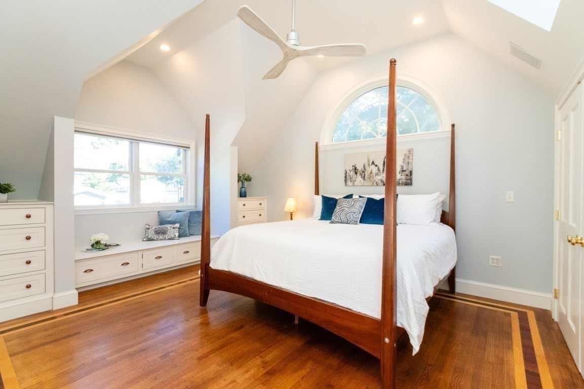 30 Sarah St Property Photo 18