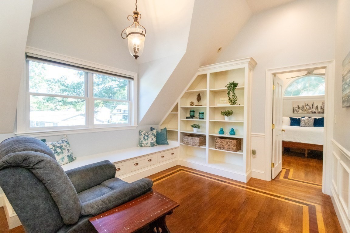 30 Sarah St Property Photo 22