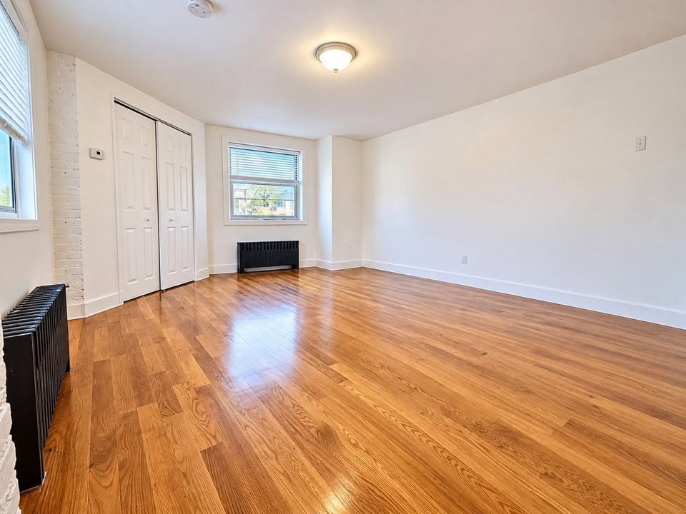 143 Arlington Street # A Property Photo 1