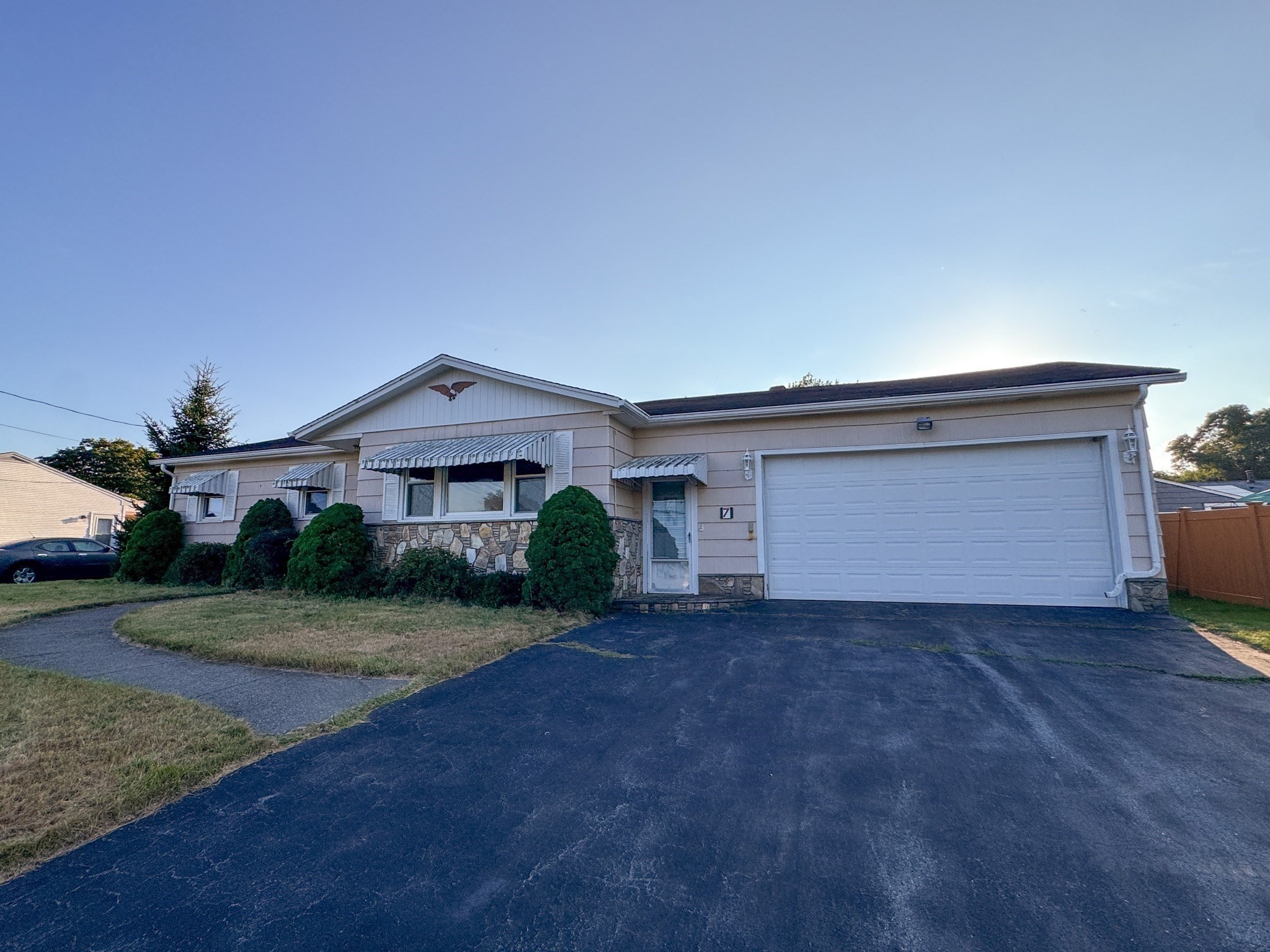 7 Ann Ave Property Photo 1