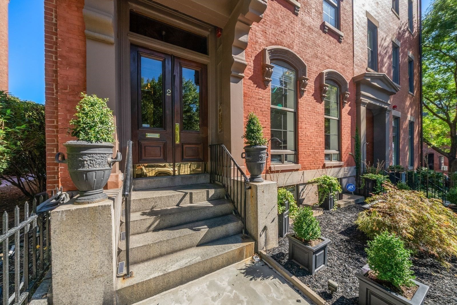 2 Monument Square # 1 Property Photo 1