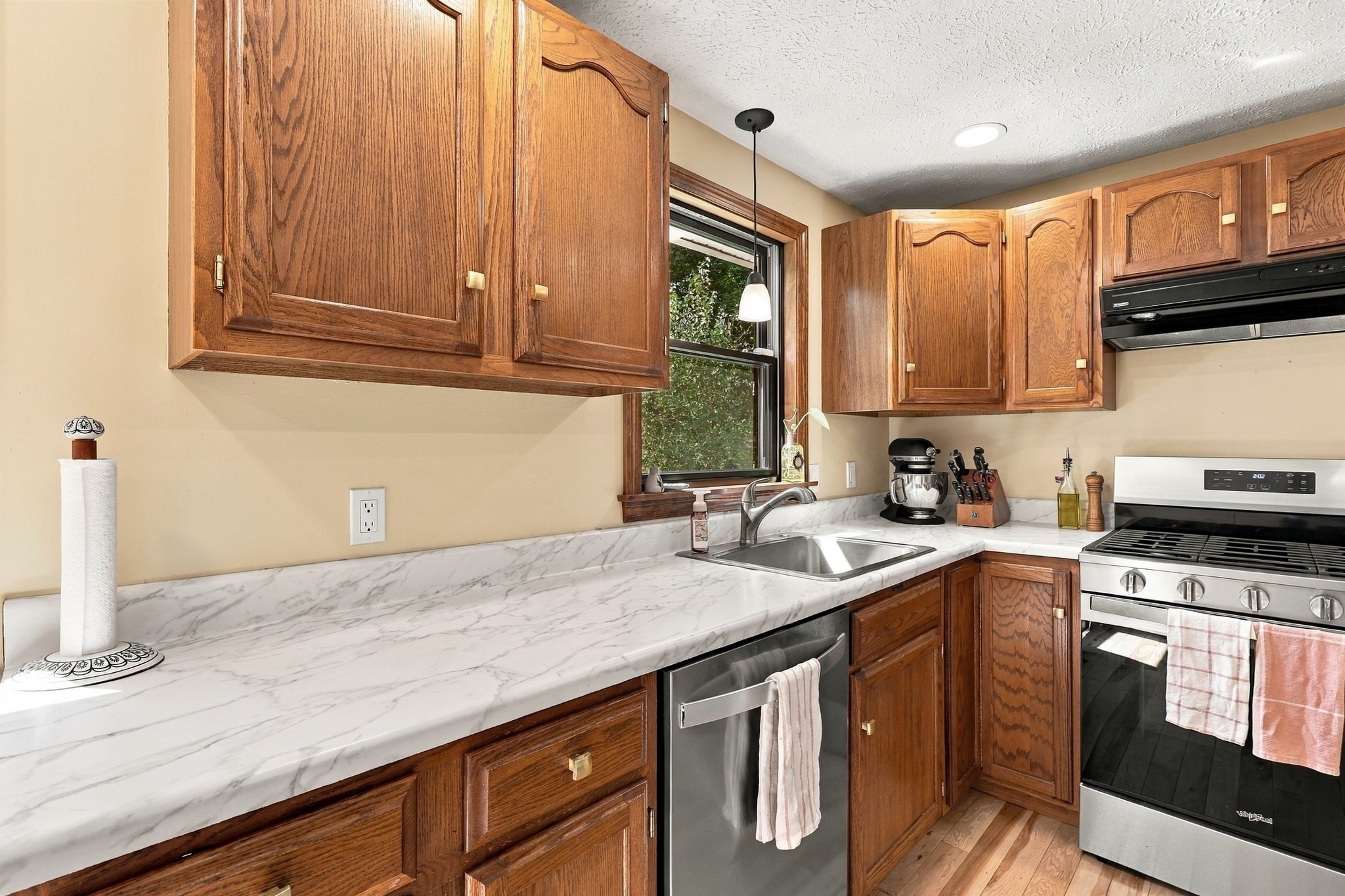 60 Bailey Road Property Photo 12