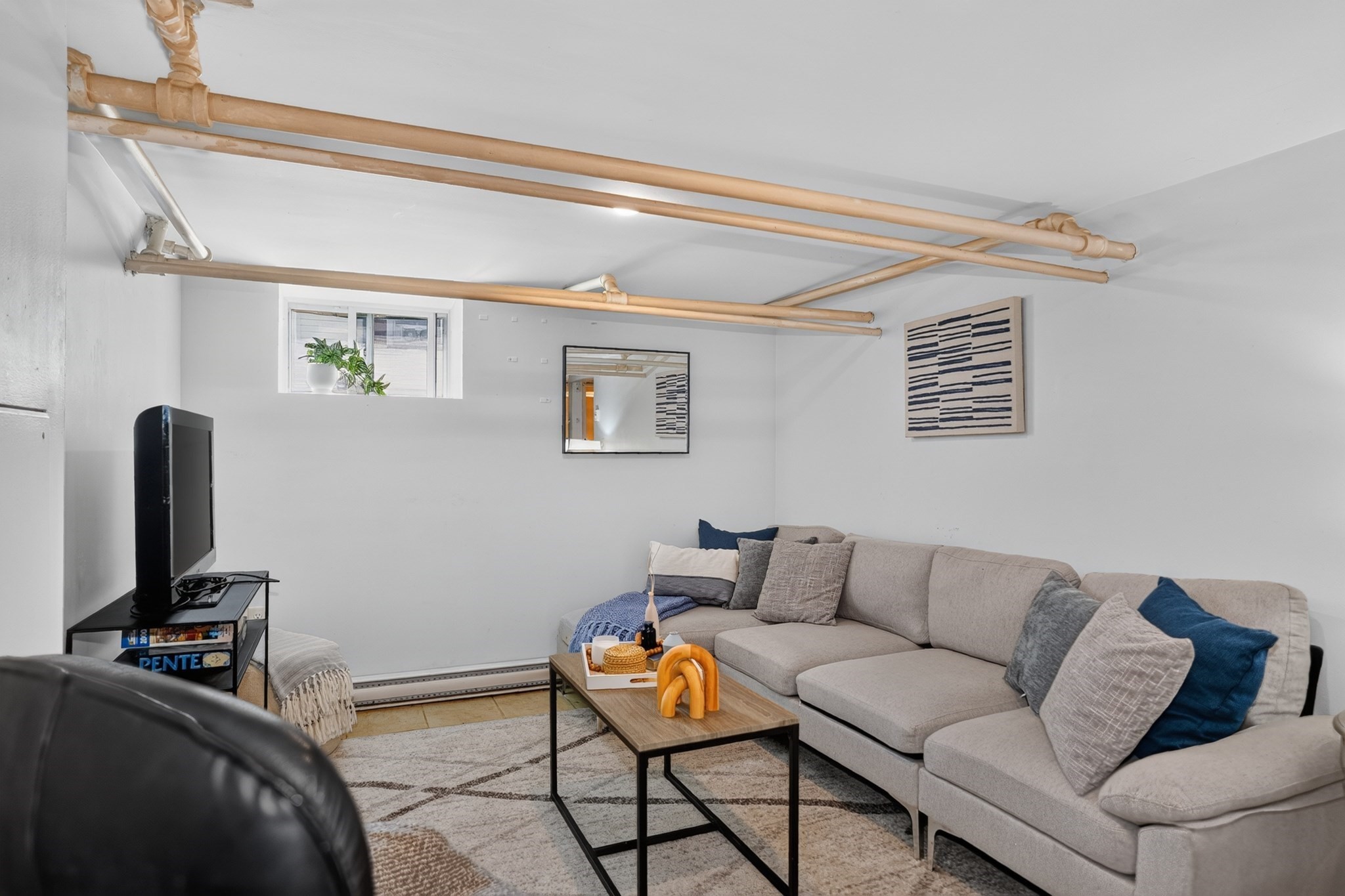 155 White St Property Photo 18