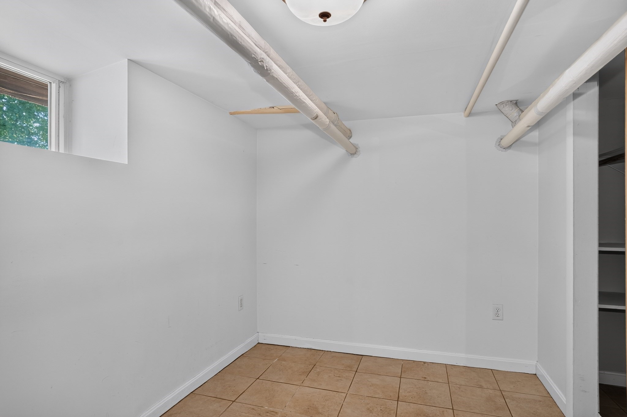 155 White St Property Photo 20
