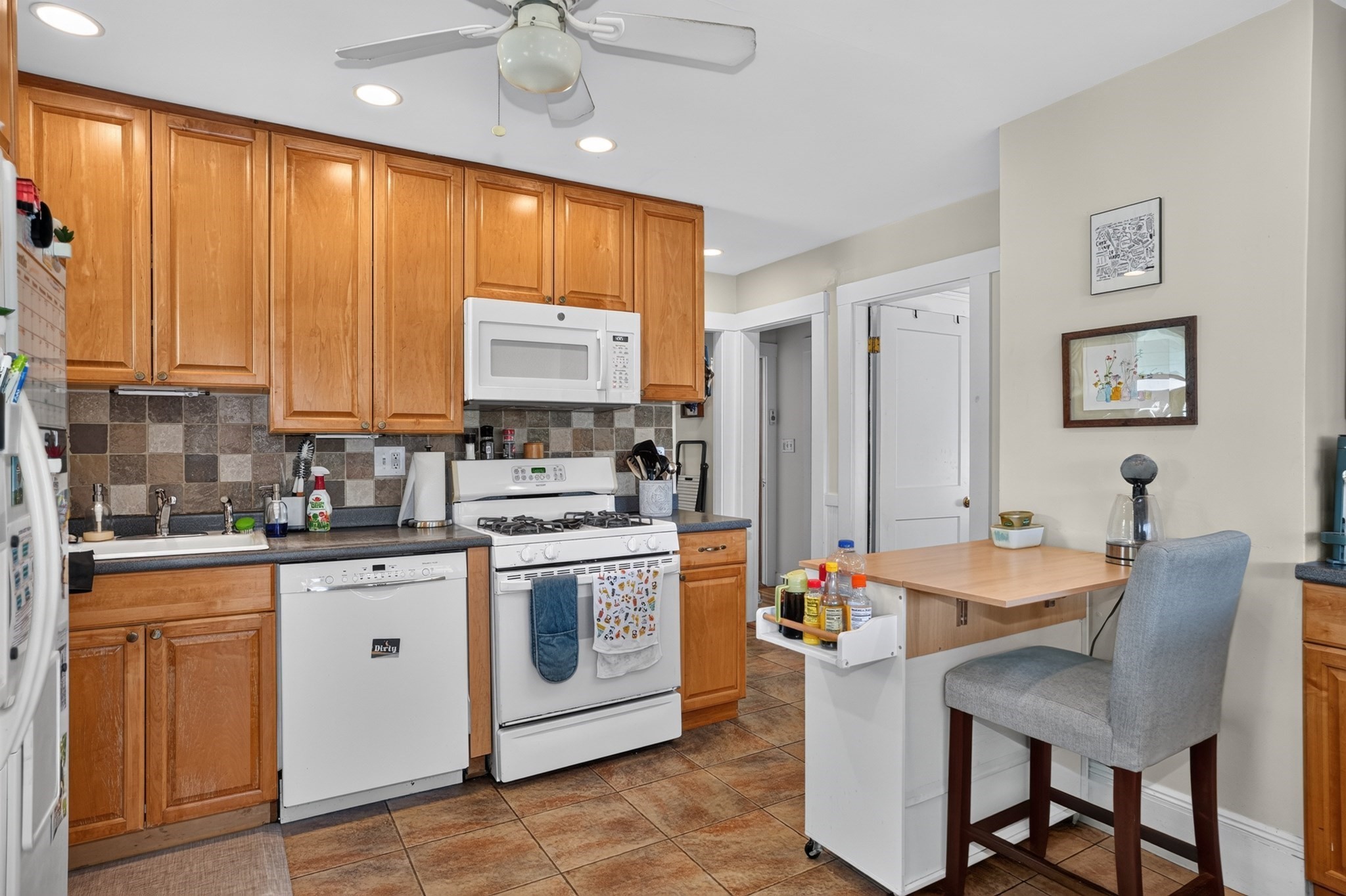 155 White St Property Photo 27